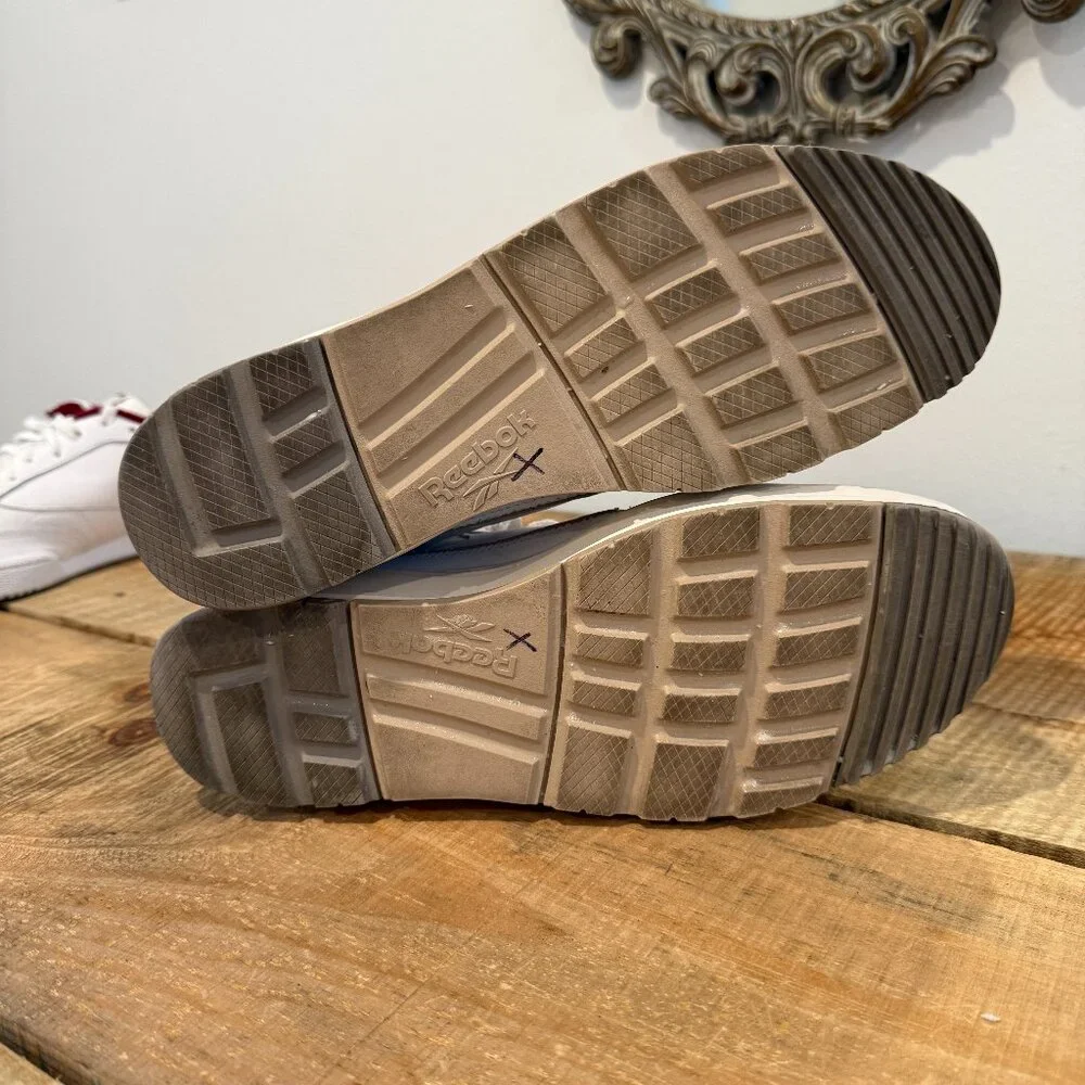 Reebok womens due dirty